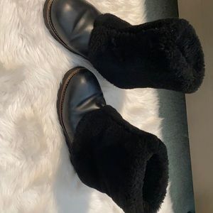 Women’s boots.